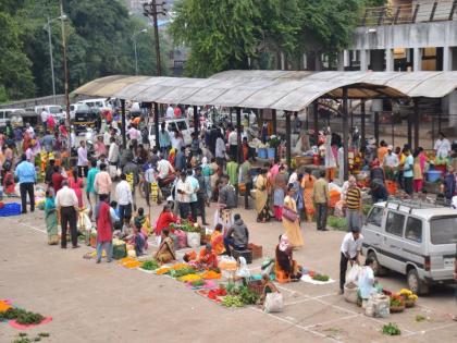 How to solve the problem of ferrymen in Nashik city? | नाशिक शहरातील फेरीवाल्यांचा प्रश्न सुटणार कसा?