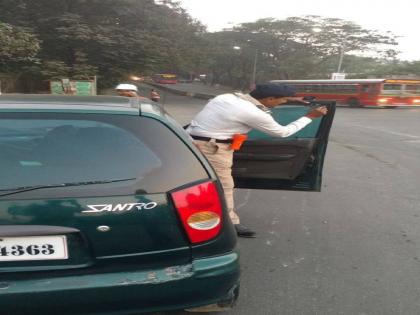 Traffic police removed filmed of 400 people's Car, launched a campaign against tinted glass | वाहतूक पोलिसांनी 400 जणांची ‘फिल्म’ उतरवली, काळ्या काचांच्या विरोधात मोहिम सुरू 