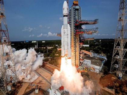 After the success of 'Chandrayaan', now ISRO will launch the biggest space mission in the history of India Gaganyaan | ‘चंद्रयान’च्या यशानंतर आता ISRO लॉन्च करणार भारताच्या इतिहासातील सर्वात मोठे स्पेस मिशन