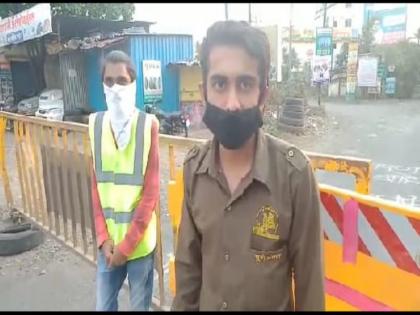 two person arrested who used uniforms of a corporation's death employee for to bring ganja | गांजा आणण्यासाठी घातला महापालिकेच्या मृत कर्मचाऱ्याचा गणवेश; नाकाबंदीदरम्यान पोलिसांच्या जाळ्यात