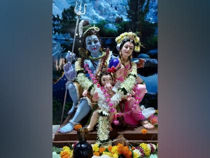 Commencement of Shiva-Gaura Utsav which preserves 81 years of tradition in Khopta | खोपट्यातील ८१ वर्षाची परंपरा जपणारा शिव-गौरा उत्सवाला प्रारंभ 