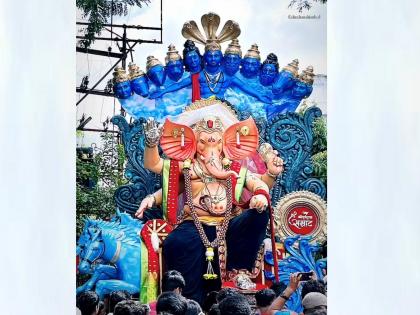 22 hours continuous journey from Mumbai; 21 feet Ganesha idol welcomed in Kolhapur with a procession ganesh Festival | मुंबईतून सलग २२ तास प्रवास; २१ फुटी गणेशमूर्तीचे मिरवणुकीने कोल्हापुरात जल्लोषी स्वागत