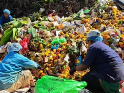 in mumbai municipal parks will blossom from nirmalya in ganeshotsav facility of 300 vehicles for depositing nirmalya | गणेशोत्सवातील निर्माल्यातून पालिकेची उद्याने बहरणार; ३०० वाहनांची सोय, खतनिर्मितीला चालना