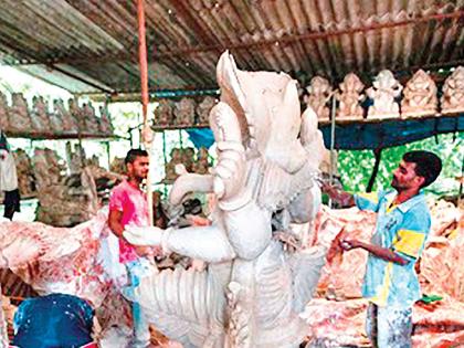 Statue of sculpture scared by POP ban | पीओपी बंदीमुळे धास्तावले मूर्तीकलेचे माहेरघर