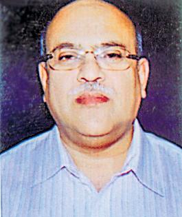 Municipal Deputy Director Milind Ganveer suspended | मनपाचे आरोग्य उपसंचालक मिलिंद गणवीर निलंबित