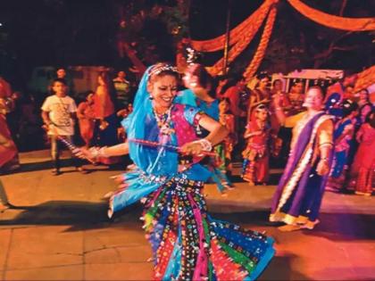 Organization of Garba festival, changes in road traffic in Dombivli | गरबा उत्सवाचे आयोजन, डोंबिवलीत रस्ते वाहतुकीत बदल