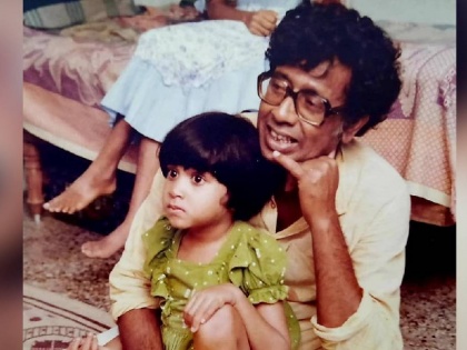 marathi actress gargi phule childhood photo with father nilu phule | मांडीवर बसलेली निळू फुले यांची लेक आहे प्रसिद्ध अभिनेत्री; 'राजा रानीची गं जोडी'मध्ये साकारतीये महत्त्वपूर्ण भूमिका