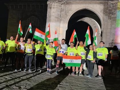 Organized 65 km ultra race from Gateway of India to Dombivli | गेटवे ऑफ इंडिया ते डोंबिवली या ६५ किमीच्या अल्ट्रा दौडचे आयोजन