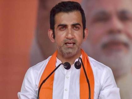 Gautam Gambhir Foundation Illegally Stocked Covid Medicine Fabiflu High Court Told | गंभीरने केला औषधांचा अनधिकृत साठा; न्यायालयात माहिती