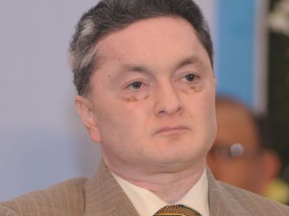 Gautam Hari Singhania's special dialogue with Lokmat will take away Rs 2,000 crore from Khadi industry | खादीचा उद्योग नेणार २ हजार कोटींपर्यंत, गौतम हरी सिंघानिया यांची ‘लोकमत’शी विशेष बातचीत