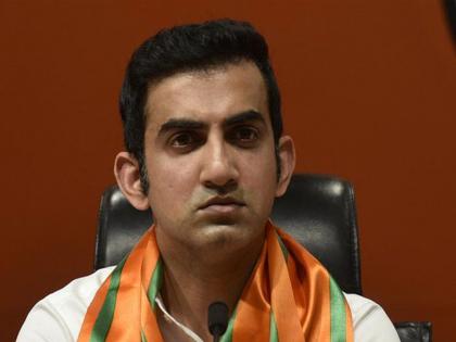 Obscene Pamphlet Row Harbhajan Singh vvs laxman Backs East Delhi Bjp Candidate Gautam Gambhir | तो असं करू शकत नाही; गंभीरच्या पाठीशी हरभजन, लक्ष्मण खंबीर