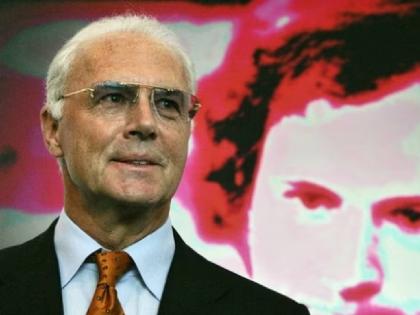 Franz Beckenbauer, World Cup-winning German and Bayern Munich great, dies aged 78 | विश्वचषक विजेते जर्मनीचे महान खेळाडू फुटबॉलपटू फ्रँझ बेकनबॉर यांचे निधन