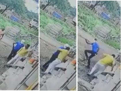 Video: The killer shot youngster in the back with a pistol; The young man's life was saved by showing the situation | Video : मृत्यू समोर होता; मारेकऱ्याने तरुणाच्या पाठीला पिस्तुल लावून गोळी धाडली, असे वाचले प्राण