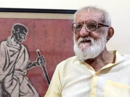 Gandhian, socialist Dr. G. G. Parikh passes away at 102! The 'last bastion' associated with the freedom movement has collapsed | गांधीवादी, समाजवादी डॉ. जी. जी. पारीख यांचे १०२ व्या वर्षी निधन! स्वातंत्र्य चळवळीशी जोडलेला 'शेवटचा बुरूज' ढासळला