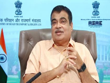 Reducing fuel prices has nothing to do with results; Electric vehicles will also increase - Central Minister Nitin Gadkari | इंधन दर कमी केल्याचा निकालांशी संबंध नाही; इलेक्ट्रिक वाहनेही वाढतील- नितीन गडकरी