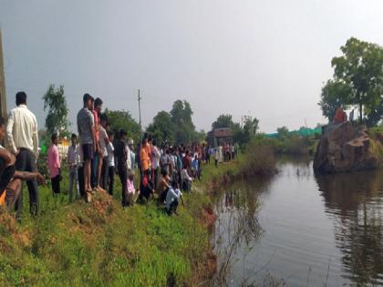 A young man died after drowning in a deep stone quarry near the village | मासोळ्या पकडायला गेला अन् जीव गमावून बसला; पालोराची घटना