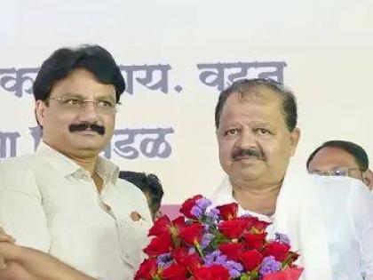 Former MLA Prabhakar Gharge was given an open offer by MP Nitin Patil to join the NCP Ajit Pawar | Satara Politics: नितीन पाटील यांची प्रभाकर घार्गे यांना पक्षप्रवेशाची खुली ऑफर Former MLA Prabhakar Gharge was given an open offer by MP Nitin Patil to join the NCP Ajit Pawar | Satara Politics: नितीन पाटील यांची प्रभाकर घार्गे यांना पक्षप्रवेशाची खुली ऑफर