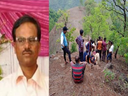 A car crashed into a 200-foot-deep ravine in Kumbharli Ghat, killing one person | Accident News Chiplun: कुंभार्ली घाटात दोनशे फुट खोल दरीत कार कोसळली, एक जण ठार