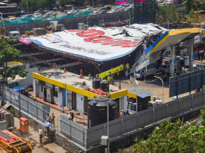 Mumbai: घाटकोपर होर्डिंग प्रकरणातील भ्रष्ट कारभाराची चौकशी सुरू; आर्थिक गैरव्यवहार झाल्याचा आरोप - Marathi News | Probe Launched into Alleged Corruption in Ghatkopar Hoarding Collapse Case | Latest News at Lokmat.com Mumbai: घाटकोपर होर्डिंग प्रकरणातील भ्रष्ट कारभाराची चौकशी सुरू; आर्थिक गैरव्यवहार झाल्याचा आरोप - Marathi News | Probe Launched into Alleged Corruption in Ghatkopar Hoarding Collapse Case | Latest News at Lokmat.com