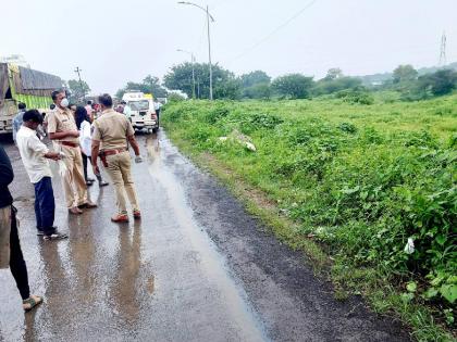 Naked body of a woman found with a pot on the ground in Nashik Accident is strongly suspected | नाशिकमध्ये भुखंडावर भांडीकुंडीसह आढळला महिलेचा विवस्त्र मृतदेह; घातपाताचा दाट संशय 