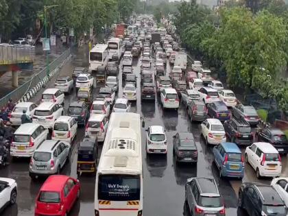 Article on traffic jam on Thane Ghodbunder Road and the politics that will arise from it in BJP-Eknath Shinde's Shiv Sena | घोडबंदर भागातील धुमसता असंतोष राजकीय? शिंदेसेनेची कोंडी करण्यासाठी भाजपा घालतंय खतपाणी