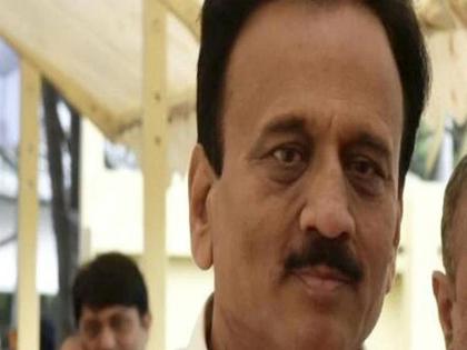 Nashik's Guardian Minister Girish Mahajan propagates fake media on fake media | नाशिकचे पालकमंत्री गिरीश महाजन यांचे बनावट व्हिडीओ करून सोशल मिडीयावर अपप्रचार