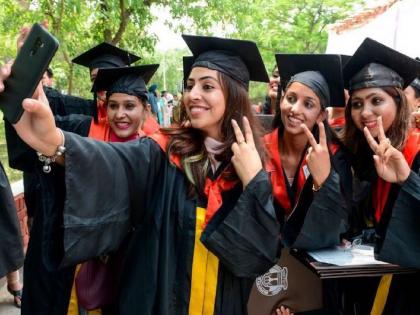 free higher education for girls; Do you know these terms? | मुलींना मोफत उच्च शिक्षण; या अटी ठाऊक आहेत का?