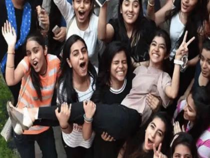 Maharashtra MSBSHSE SSC 10th Result 2023 In the results of class 10 this year too, girls won Pass percentage 95.87 | SSC Result 2023: दहावीच्या निकालात यंदाही मुलींची बाजी; उत्तीर्णतेची टक्केवारी ९५.८७