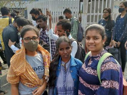 Dont be afraid we are here the wild girls rushed to the aid of the blind girl in pune | Positive Story: "भिऊ नकोस ताई आम्ही आहोत", अंध मुलीच्या मदतीला धावल्या वानवडीतल्या मुली...