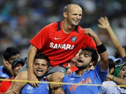 Gary Kirsten, who led India to the World Cup, became Pakistan's coach | भारताला वर्ल्डकप जिंकून देणारे गॅरी कस्टर्न बनले पाकिस्तानचे प्रशिक्षक 