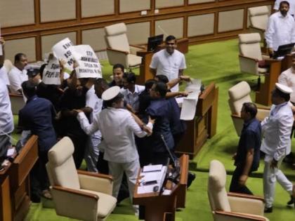 seven mla suspended in goa assembly monsoon session 2023 | विधानसभेत 'राडा'; सात आमदार निलंबित, मणिपूर वादाचे पडसाद 