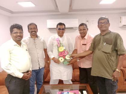 Goa The delegation of 'Mission Political Reservation for Scheduled Tribes of Goa' took Dr. Meet Kirit Solanki | गोवा : 'मिशन पॉलिटिकल रिझर्वेशन फॉर शेड्युल्ड ट्राइब्स ऑफ गोवा' च्या शिष्टमंडळाने घेतली डॉ. किरीट सोलंकी यांची भेट