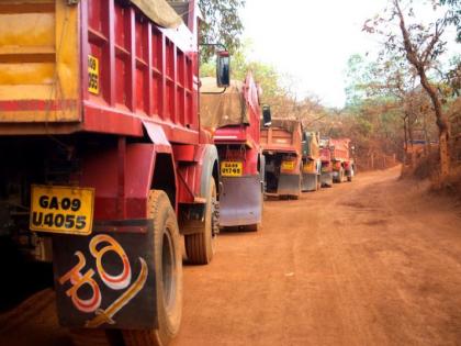 Highway prevented, people held back, 77 charge sheet against mining dependency | महामार्ग रोखला, लोकांना वेठीस धरलं, 77 खाण अवलंबितांविरुद्ध आरोपपत्र