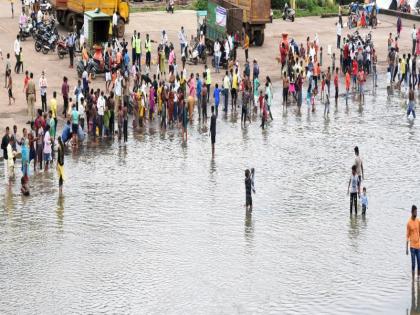 Nashik residents maintain environmental awareness and keep the sanctity of Godamai! | नाशिककरांनी राखले पर्यावरणाचे भान अन् जपले गोदामाईचे पावित्र्य!