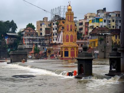  Massive in Nashik; Godavari floods scenario | नाशिकमध्ये मुसळधार; गोदावरीला पूरसदृश्य परिस्थिती