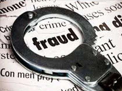 Two arrested from Kolhapur for defrauding banks by giving fake jewellery | नकली दागिने देऊन बँकांची फसवणूक, कोल्हापुरातून दोघांना घेतले ताब्यात