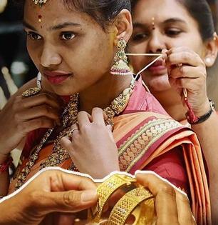 किंमती वाढल्या, भारतात सोने खरेदी वाढली की कमी झाली? अवाक् करणारी आकडेवारी