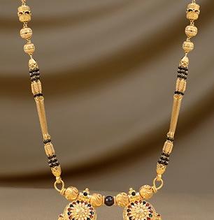 Gold Mangalsutra Designs : दिवाळी पाडव्यानिमित्त बायकोला गिफ्ट काय द्यावे सुचेना? घ्या १ ग्रॅम सोन्याचं मंगळसूत्र, सगळे विचारतील घेतलं कुठून..