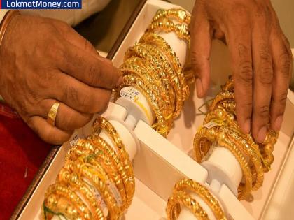 सोन्या-चांदीचे दर कोसळले! सोनं 2,000, तर चांदी 4,000 रुपये स्वस्त; कारण काय..? - Marathi News | Gold-Silver Price Fall: Gold is cheaper by Rs 2,000, while silver is cheaper by Rs 4,000, what is the reason for the decline? | Latest business News at Lokmat.com