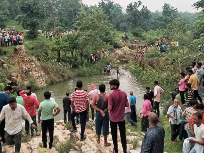 Two youths died after drowning in Chulband reservoir. | चूलबंद जलाशयात बुडून दोन युवकांचा मृत्यू, बंद असल्याने गेले होते फिरण्यासाठी; आनंदाचे वातावरण क्षणात दु:खात बदलले