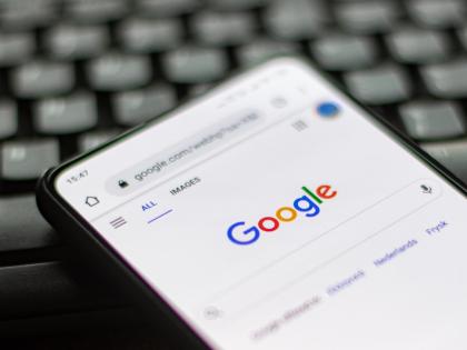 एक चूक अन् थेट पोलिस तुमच्या घरात; Google वर कधीही 'या' 4 गोष्टी सर्च करू नका..!