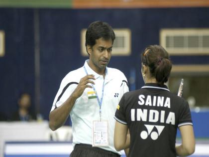 Gopichand took me out of a difficult situation - Saina | गोपीचंद यांनीच मला कठिण परिस्थितून बाहेर काढले- सायना