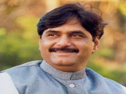 Gopinath Munde : ... and has never met such a personable! | ...आणि दिलखुलास अशा व्यक्तिमत्वाची भेट झालीच नाही!