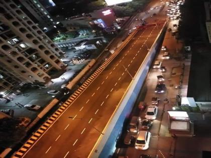 Goregaon flyover ready, but awaits Sena inauguration | गोरेगावचा विस्तारित वीर सावरकर उड्डाणपूल आजपासून वाहतुकीस खुला