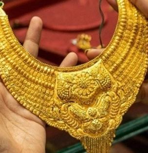 स्वस्त सोनं विकत होतं सरकार, आता त्यांनाच पडतंय महागात; 'ही' स्कीम बंद करण्याची तयारी
