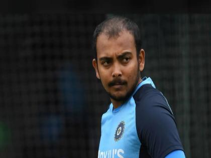 Greg Chappell wrote a letter to Team India player Prithvi Shaw | पृथ्वी शॉचा 'संघर्ष' कायम! मुंबईनेही दाखवला बाहेरचा रस्ता; ऑस्ट्रेलियन दिग्गजाने पत्राद्वारे दिला धीर