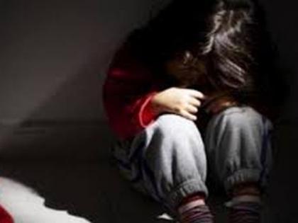 Uncle commits suicide after raping his niece | भाचीवर बलात्कार करून नराधम मामाची आत्महत्या