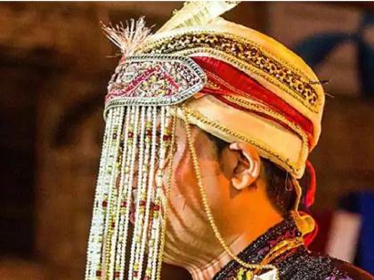 Viral Video of Wedding on social media where groom starts crying after seeing bride coming on stage what happened next | Groom Bride Wedding Viral Video: वधू मंडपात येताच नवरदेव अचानक रडायलाच लागला; त्यानंतर नवरीने जे काही केलं ते पाहून...