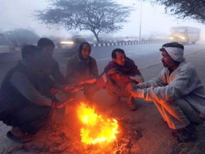 winter starts, chances of feeling the effects of severe cold, forecast of two-three cold waves | पावसाने सतावले, हिवाळासुद्धा गारठवणार; दाेन-तीन थंड लाटांचा अंदाज