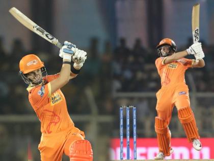 WPL 2023 GG vs DC T20 World Cup Finalist Ashleigh Gardner Laura Wolvaardt shines as Gujarat Giants bags victory over Delhi Capitals | दोन 'वर्ल्ड कप फायनलिस्ट'नी दिल्लीला पाजलं पराभवाचं पाणी, गुजरातचा धमाकेदार विजय